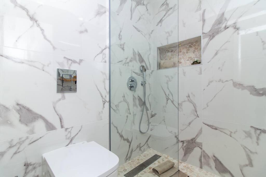 Gyula Old Town Apartment Albufeira Ngoại thất bức ảnh